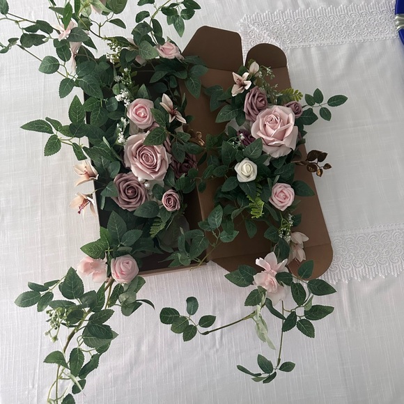 Ling's Moment -2pc Dusty Rose table/garden decor- in original box - Picture 4 of 4